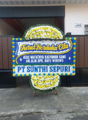 Papan Bunga Duka di Mabar