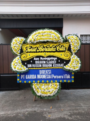 Papan Bunga Duka di Mabar
